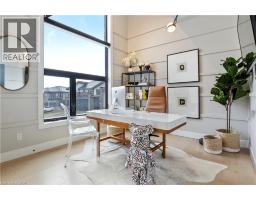 920 THOMAS PEDDER Court - 24
