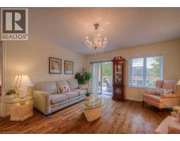 970 ZELLER Crescent - 15