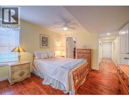 970 ZELLER Crescent - 27