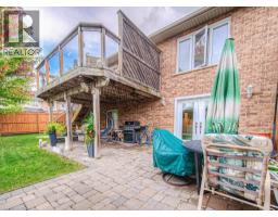 970 ZELLER Crescent - 30