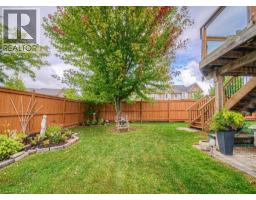 970 ZELLER Crescent - 33