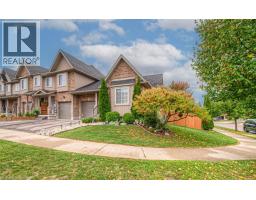 970 ZELLER Crescent - 42