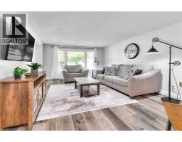 27 WHEATFIELD Crescent - 10