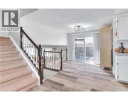 27 WHEATFIELD Crescent - 11