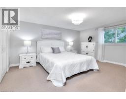 27 WHEATFIELD Crescent - 18