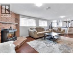27 WHEATFIELD Crescent - 27