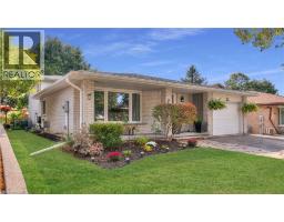 27 WHEATFIELD Crescent - 3