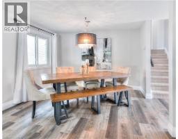 27 WHEATFIELD Crescent - 9