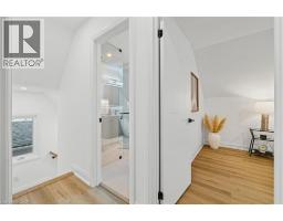 12 SCHEIFELE Place - 23