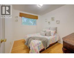 20 GOLDFINCH Street - 25
