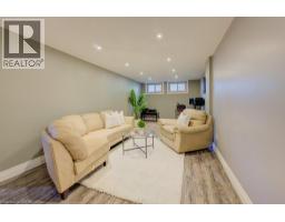 20 GOLDFINCH Street - 28