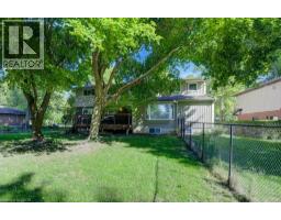 20 GOLDFINCH Street - 39