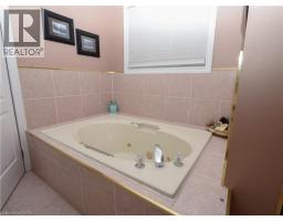 119 HUME Drive - 20