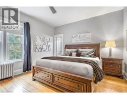 410 MAIN Street W - 25