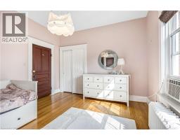 410 MAIN Street W - 29
