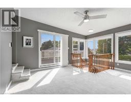 410 MAIN Street W - 32