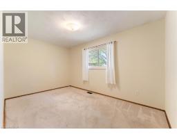 847 CARLUKE Road W - 26