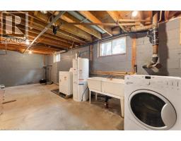 847 CARLUKE Road W - 41
