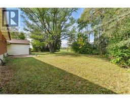 847 CARLUKE Road W - 44
