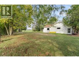 847 CARLUKE Road W - 48