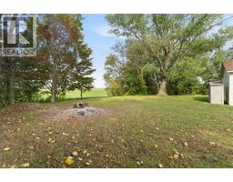 847 CARLUKE Road W - 49