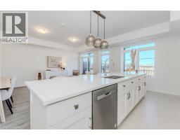 6 LOMOND Lane - 6