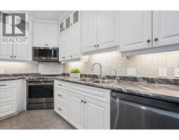 28 BUR OAK Drive - 8