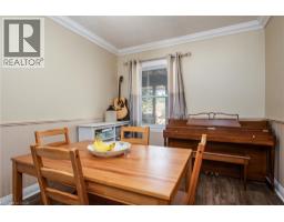 186 HIGHLAND Road E - 18