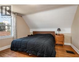 186 HIGHLAND Road E - 21