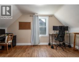 186 HIGHLAND Road E - 23