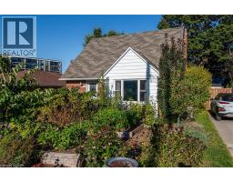 186 HIGHLAND Road E - 3