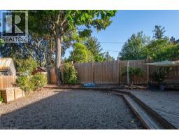 186 HIGHLAND Road E - 39