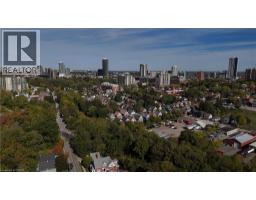 186 HIGHLAND Road E - 45