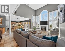 8 BLACKBURN Court - 11