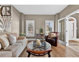 8 BLACKBURN Court - 20