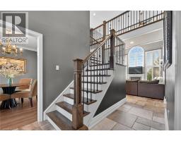 8 BLACKBURN Court - 25
