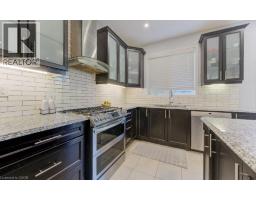 231 GROVEHILL Crescent - 10