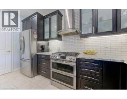 231 GROVEHILL Crescent - 12