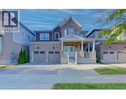 231 GROVEHILL Crescent - 2