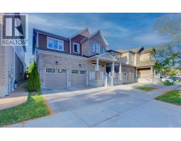 231 GROVEHILL Crescent - 3