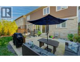 231 GROVEHILL Crescent - 41