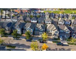 231 GROVEHILL Crescent - 45