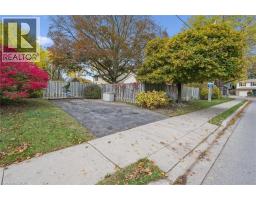 151 CONCESSION Street - 40