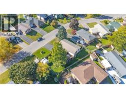 7 TURNER Drive - 42