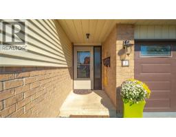 7 TURNER Drive - 6