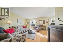 7 TURNER Drive - 8