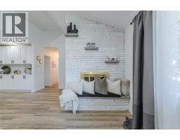60 ALEXANDER Avenue - 16