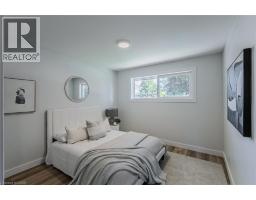 60 ALEXANDER Avenue - 21