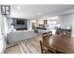 19 RUSSELL Street - 6