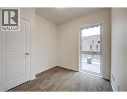 38 URBANE Boulevard - 11